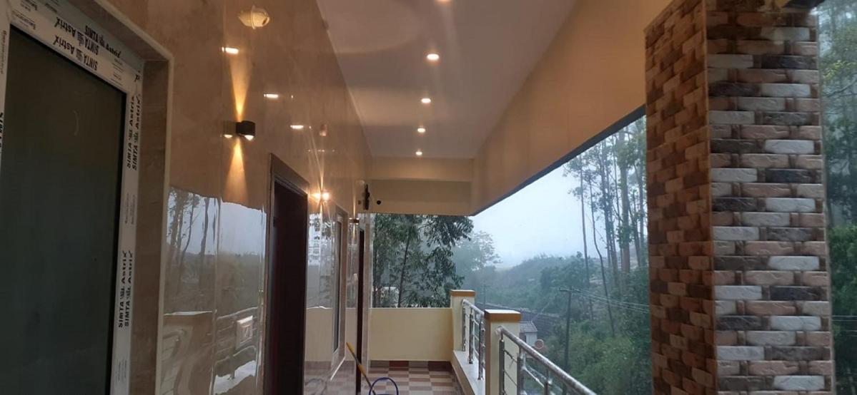 Njk Residency Hotel Yercaud Exterior photo